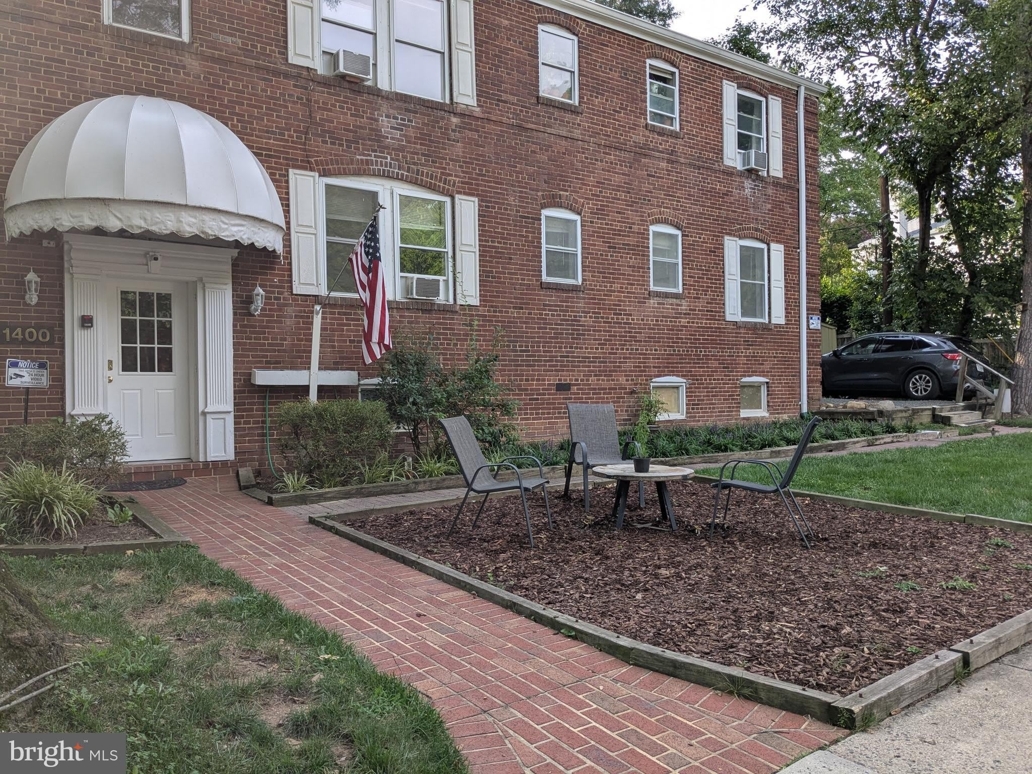 1400 N KENILWORTH Street – photo 4