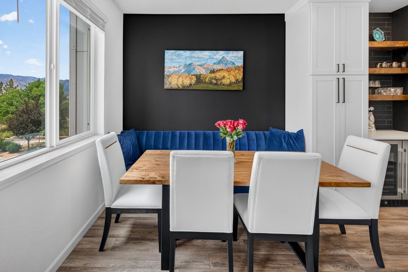 Spacious 4BR Townhome in Colorado Springs – photo 3