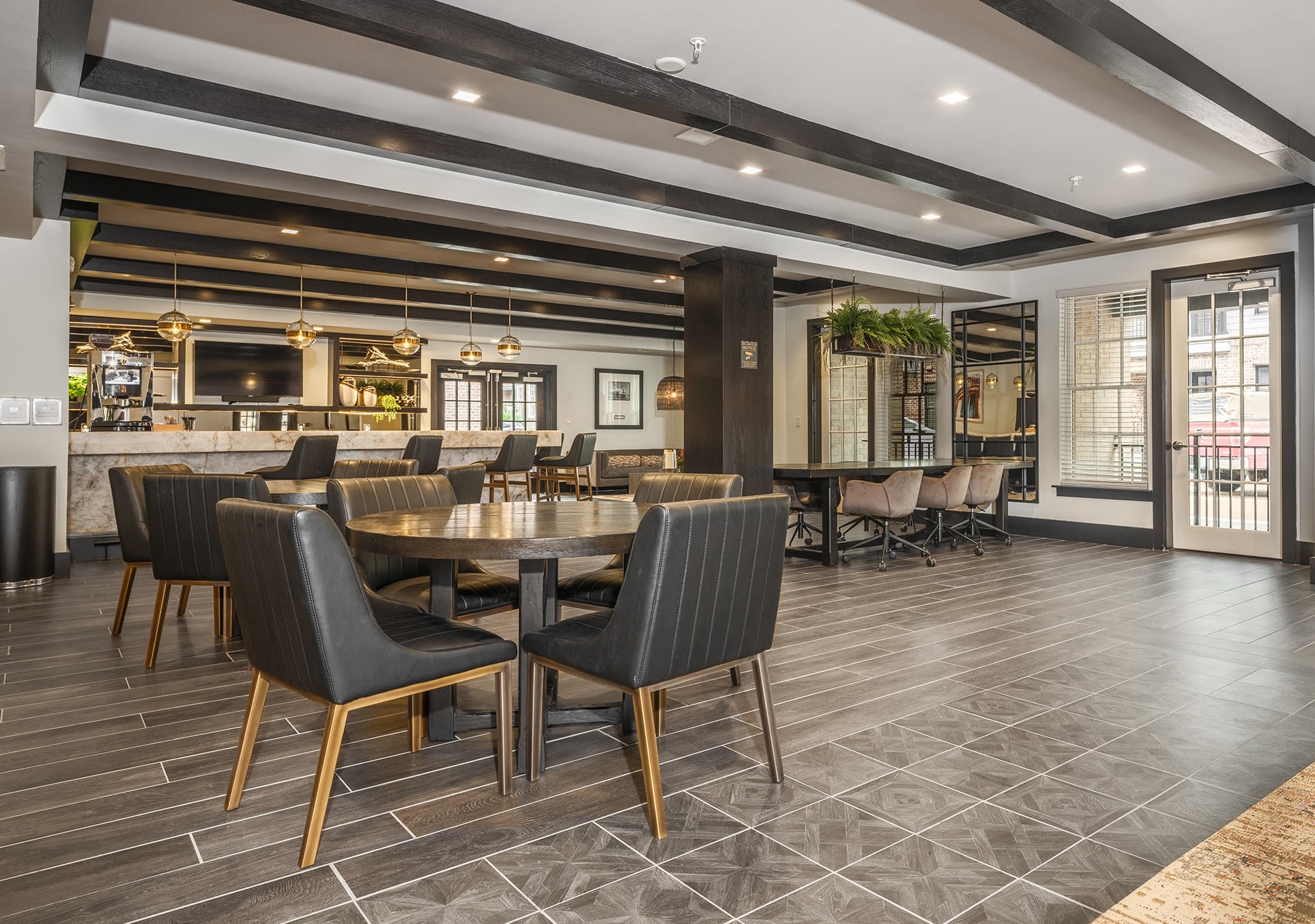 Capital Collective Luxury Apartments – photo 5