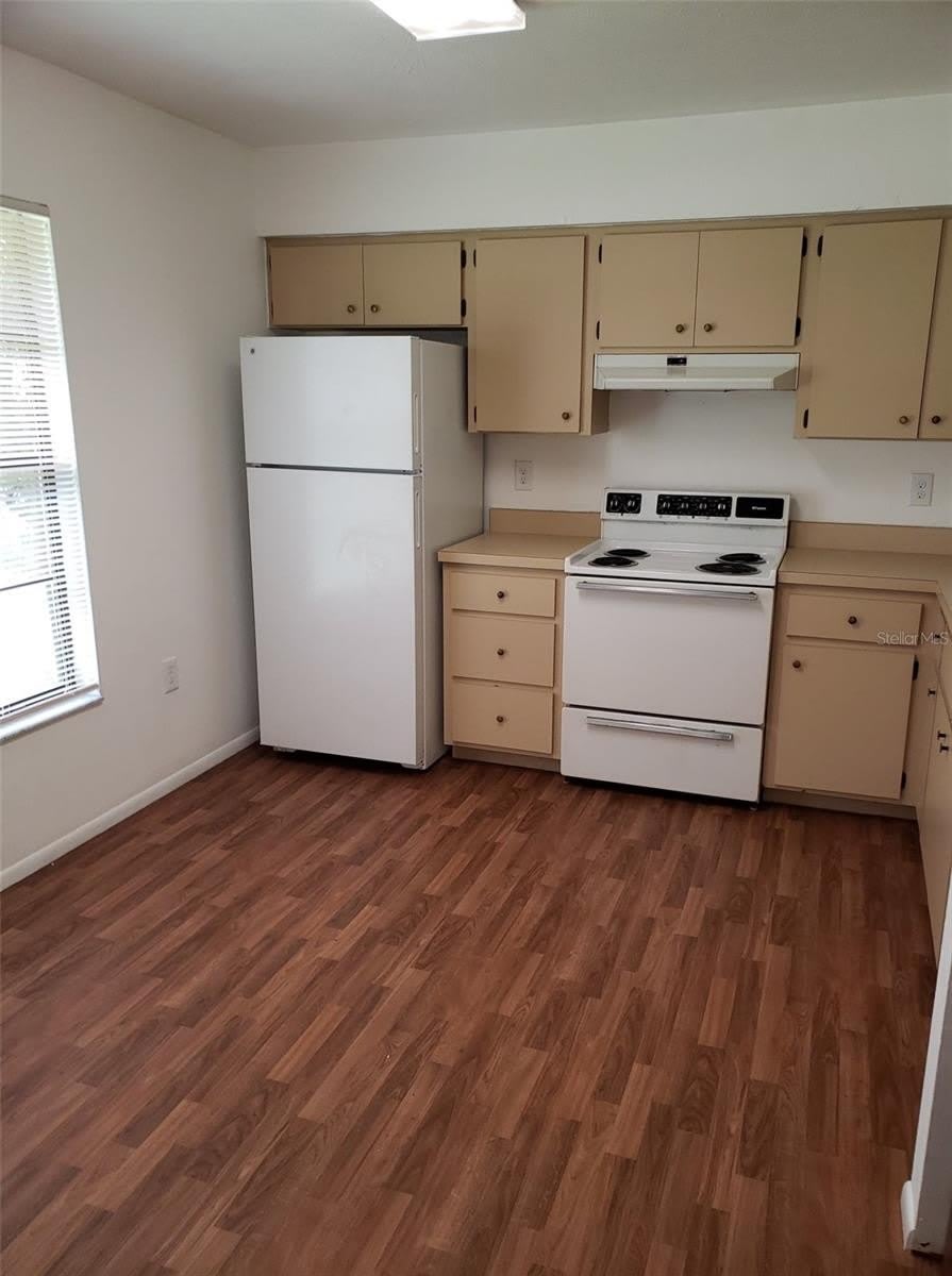 3949 LIBERTY Avenue – photo 2