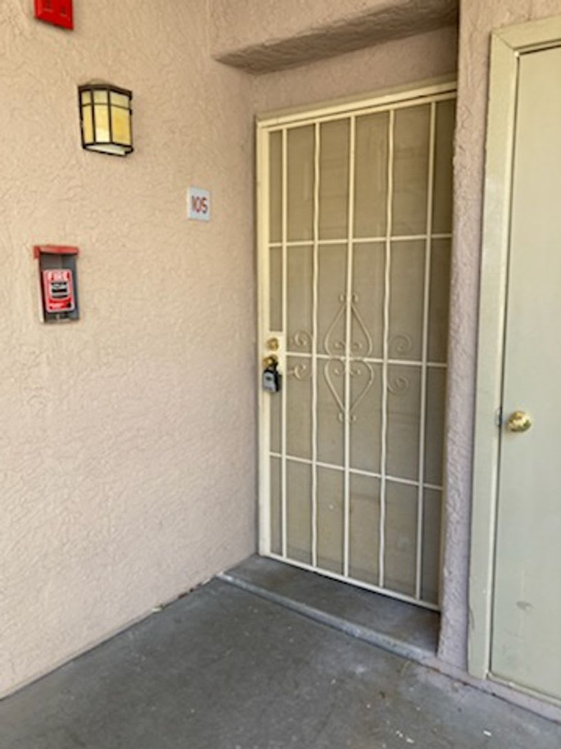 3 Bedroom Condo In Gated Portofino – photo 3