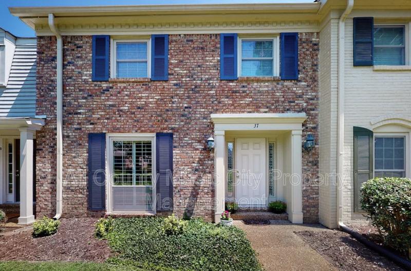 8207 Sawyer Brown Rd – photo 1