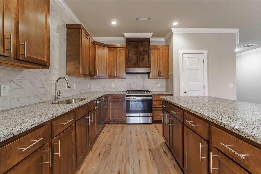 2908 SW Grandshire Avenue – photo 5
