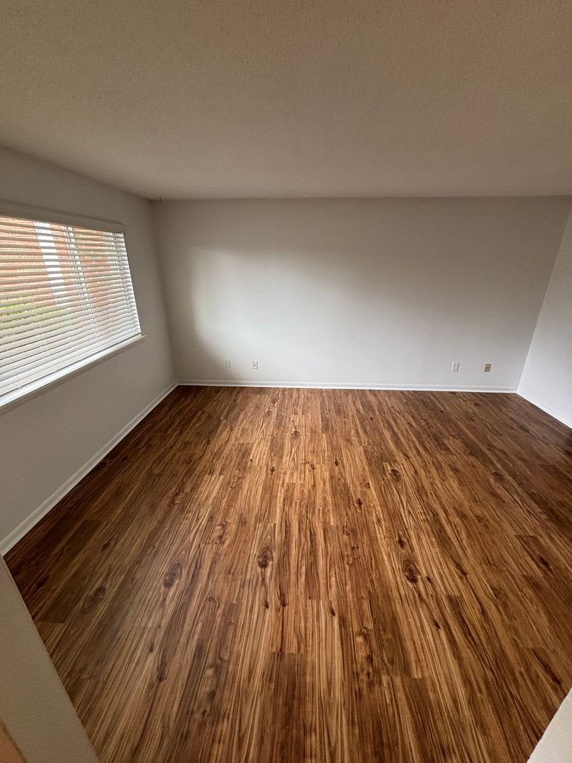 2378 Champion Ct ~ 2 Bedroom / 2.5 Bathroom ~ Convenient to NCSU Campus locations – photo 2