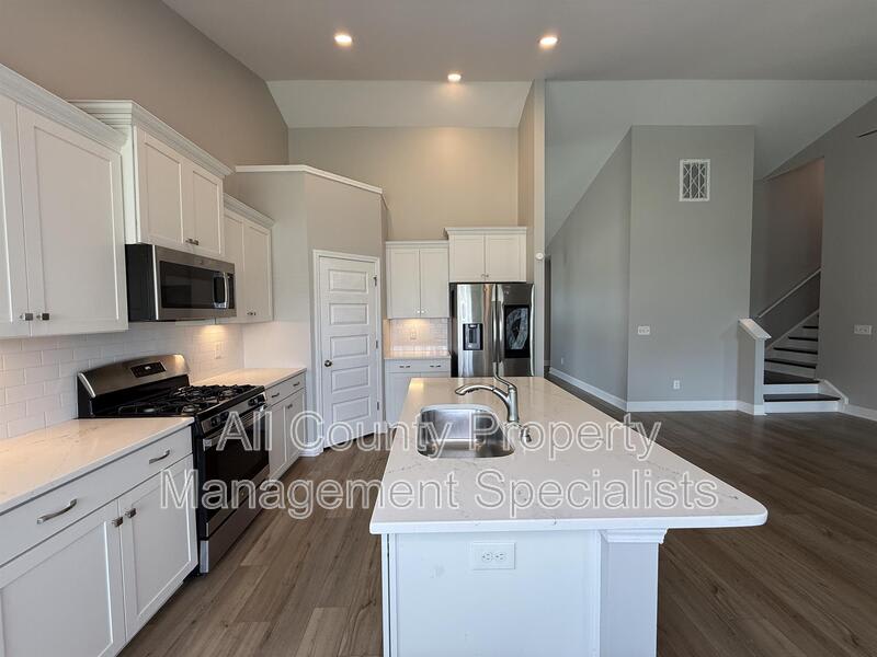 333 Underhill Dr. – photo 4