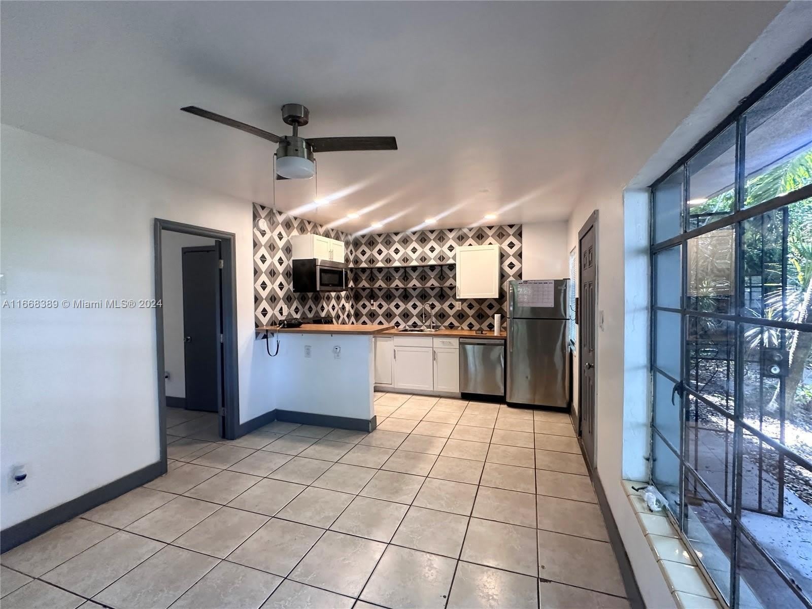 1418 SW 27th Street – photo 3