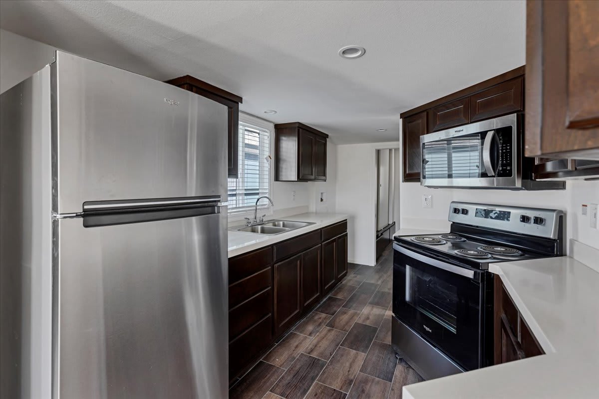 971 Main Street – photo 2