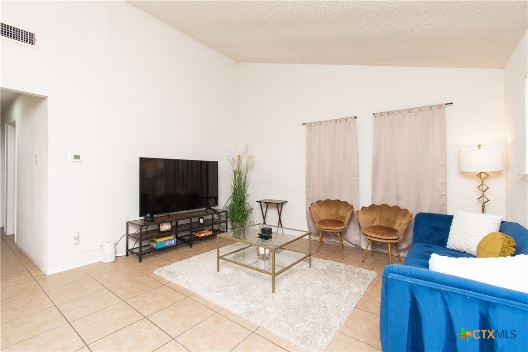 4405 Teri Road – photo 2