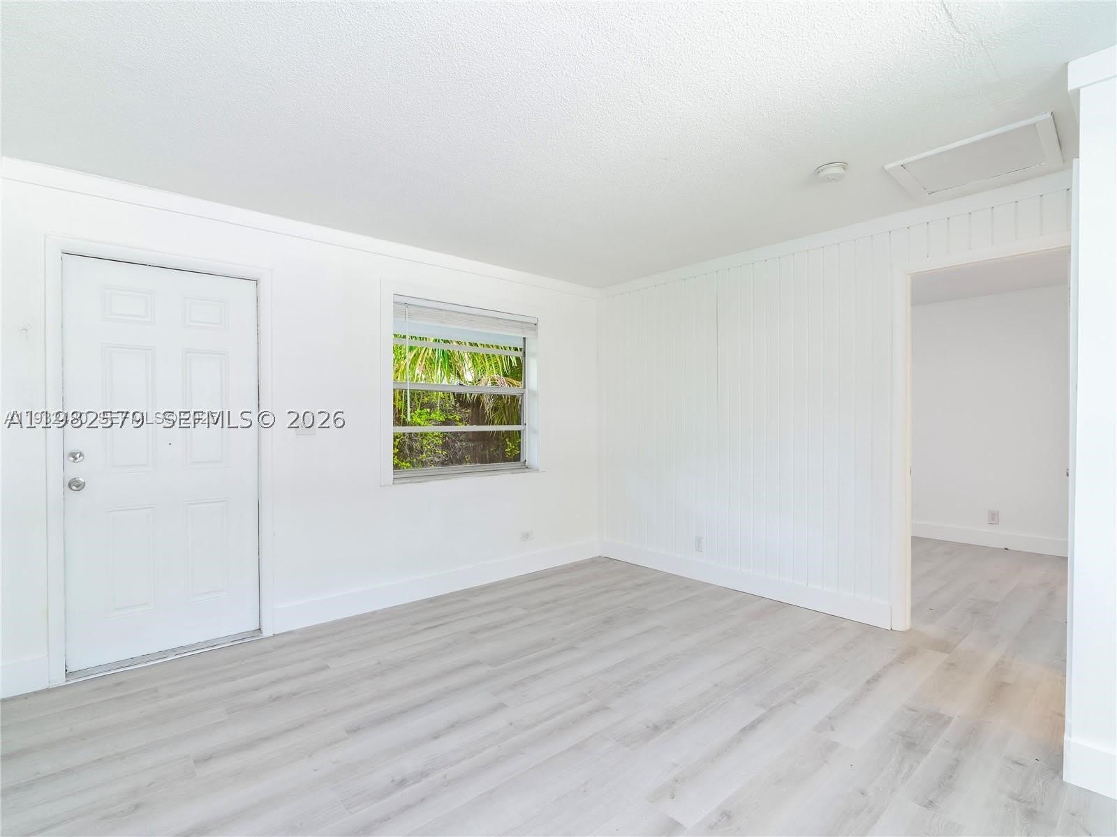 2020 Miami Rd – photo 3