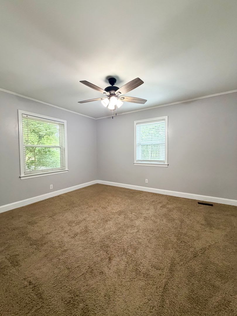 2 Bed 1 Bathroom on 1 Acre of Land – photo 5