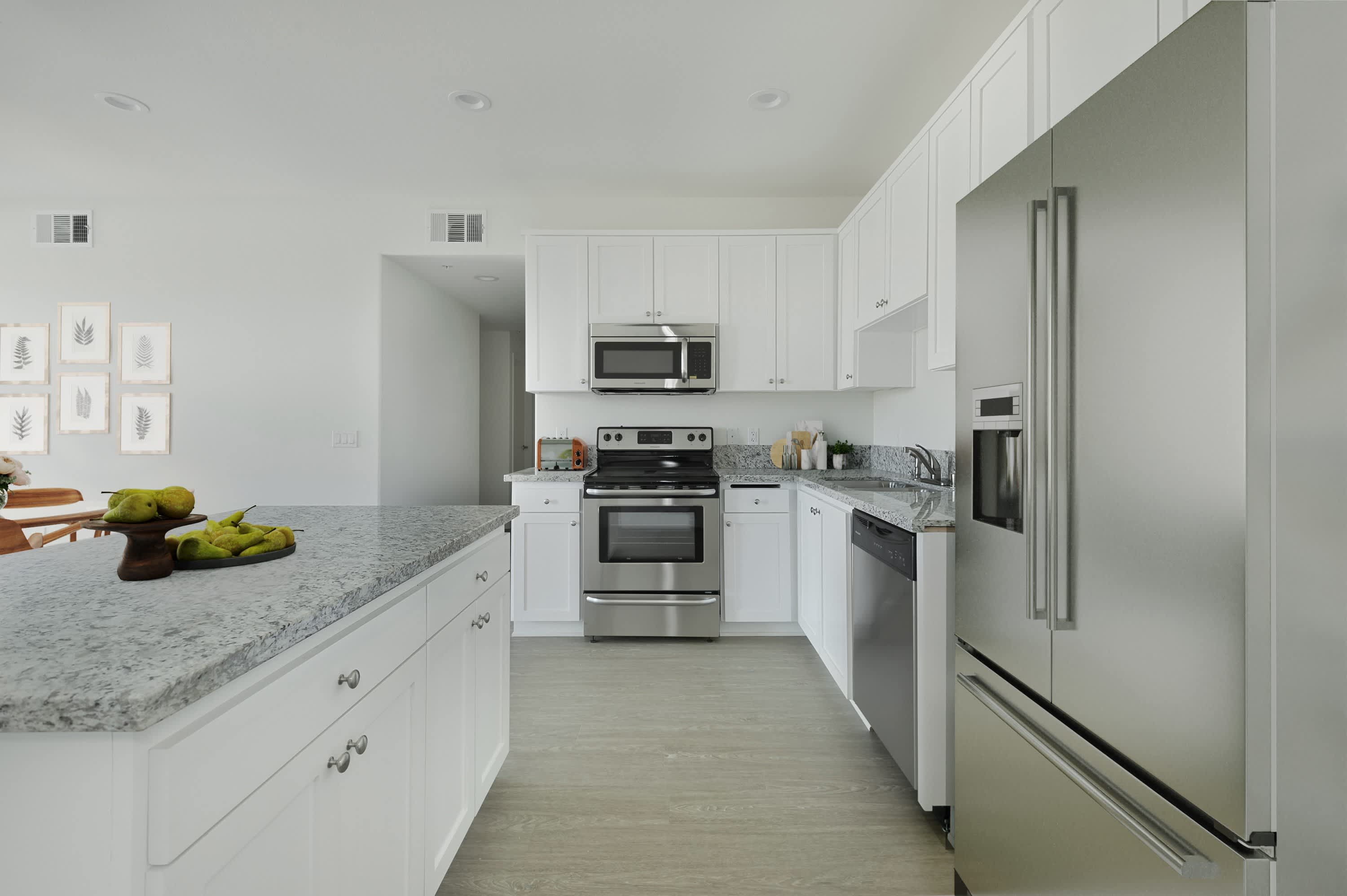 422 South Lake – photo 2