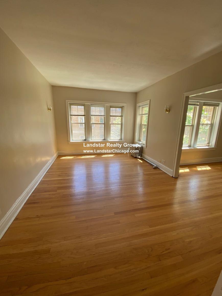918 Reba Pl. – photo 1