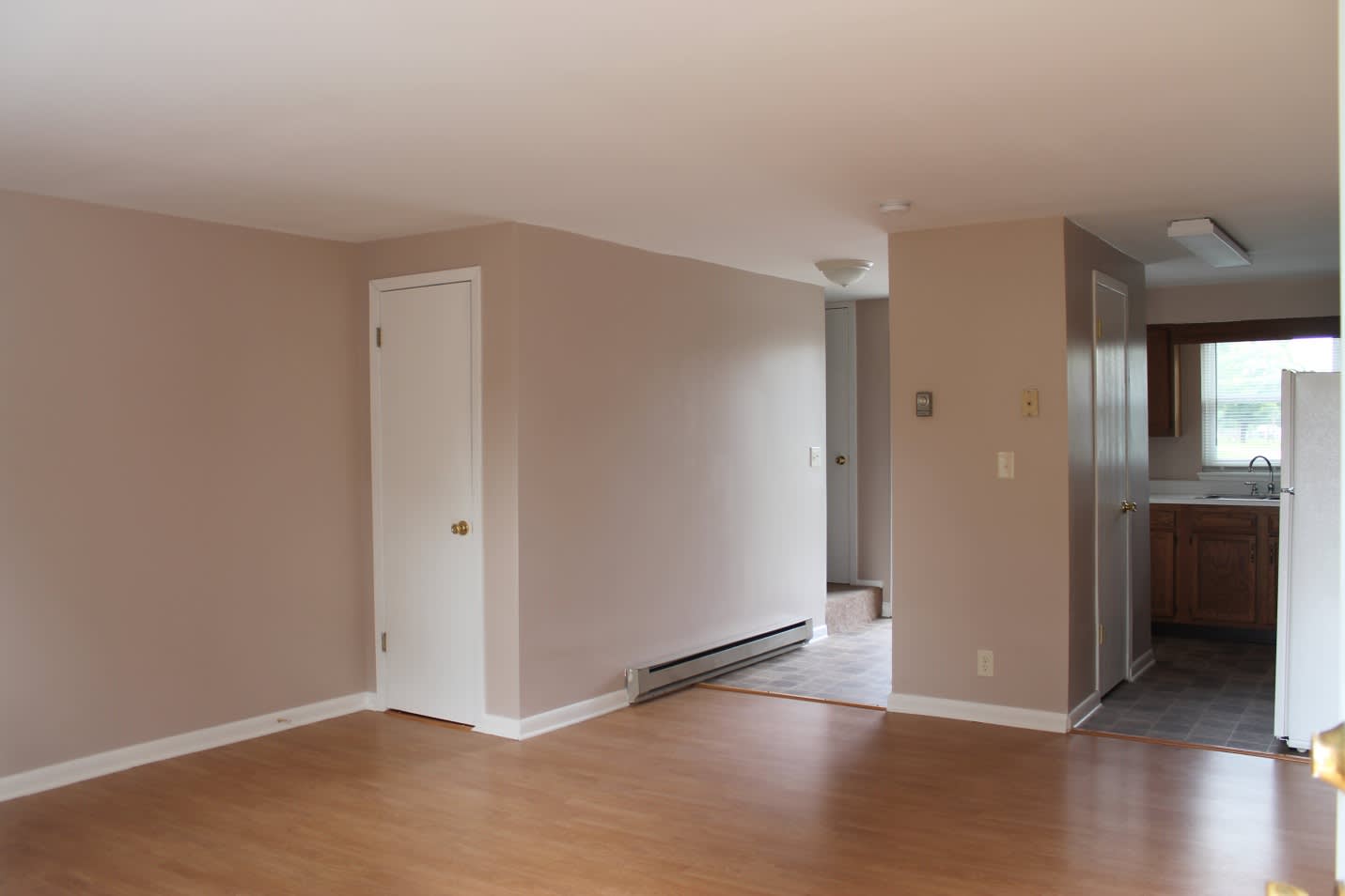 19 Sanford Street – photo 2