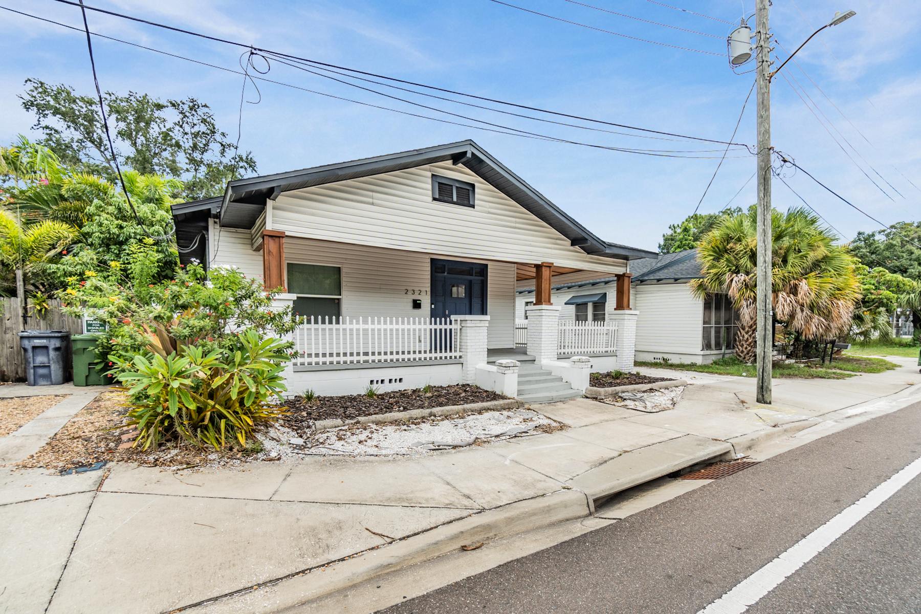 2321 W Green St – photo 3