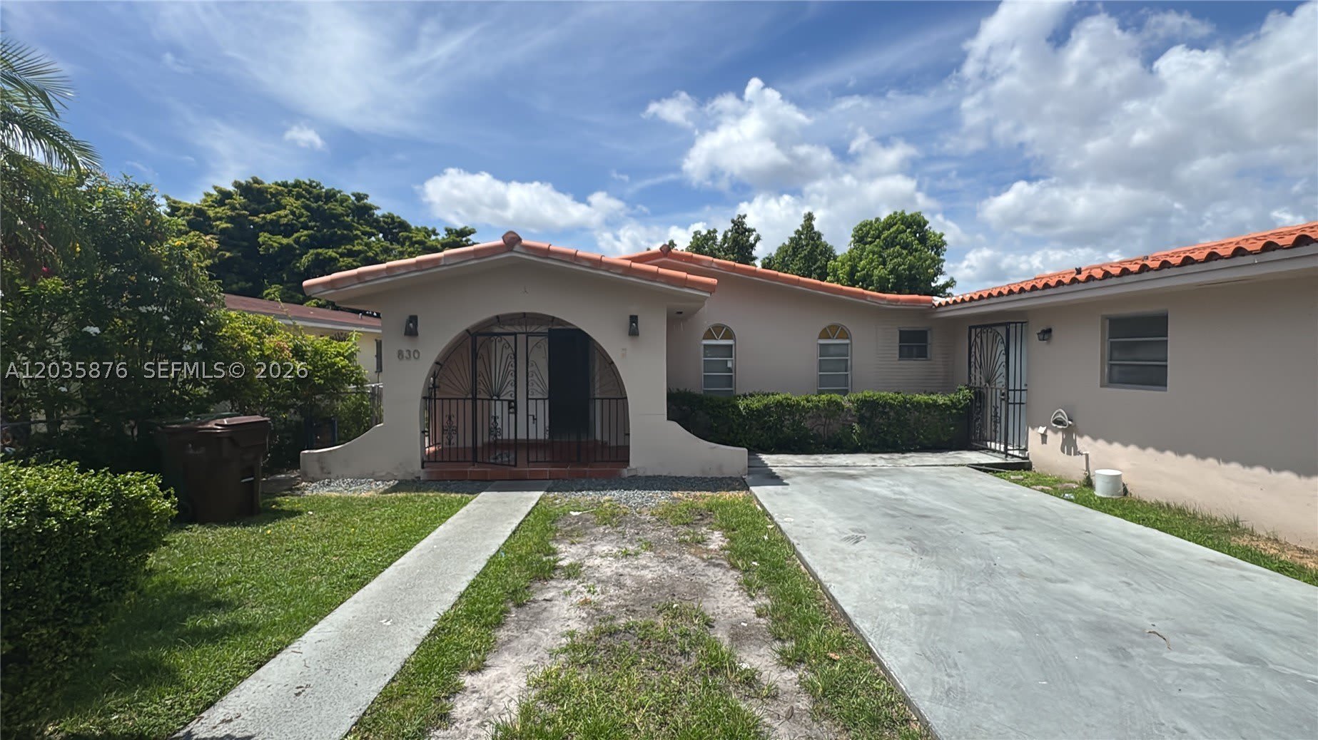830 W 75th St – photo 1