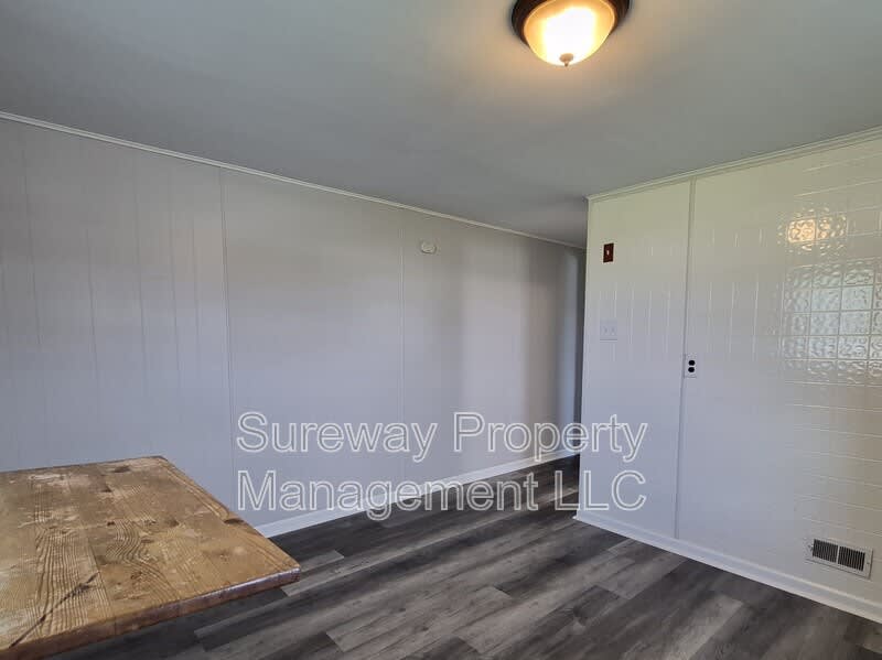 311 Green St. – photo 3