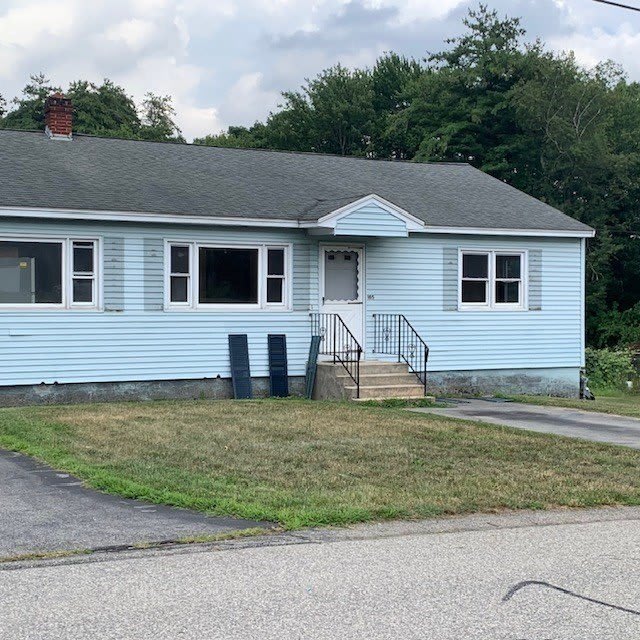 105 Salisbury St – photo 2