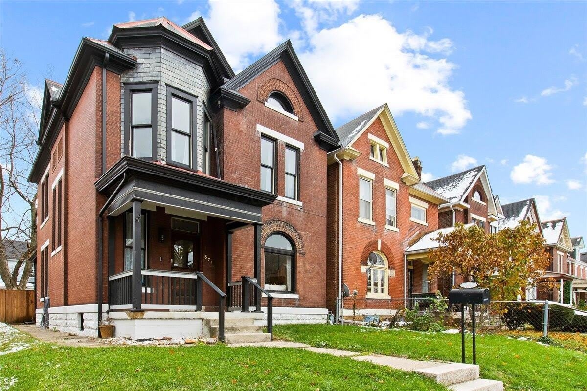 674 S Ohio Avenue – photo 2