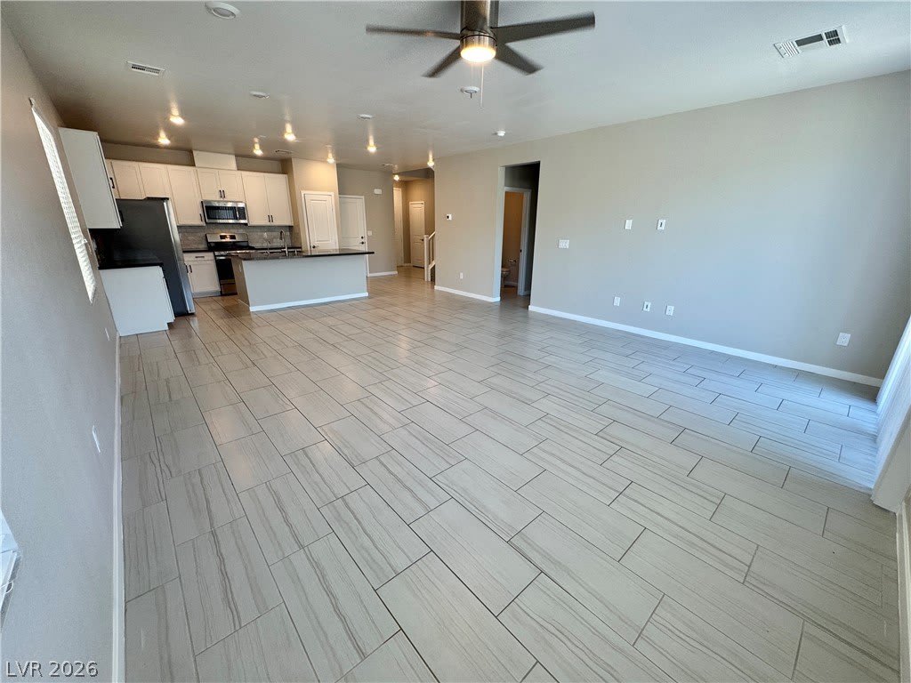 6623 Palmer Crest Street – photo 5
