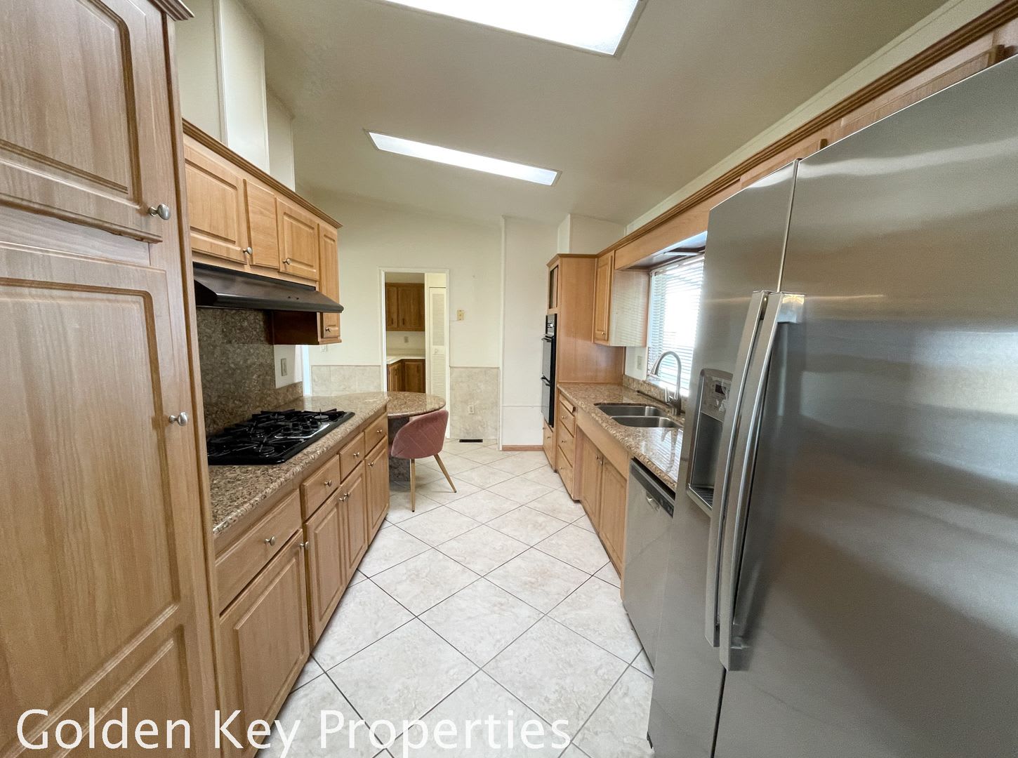 Beautiful home in 55+ neighborhood of Vista Del Mar! – photo 4
