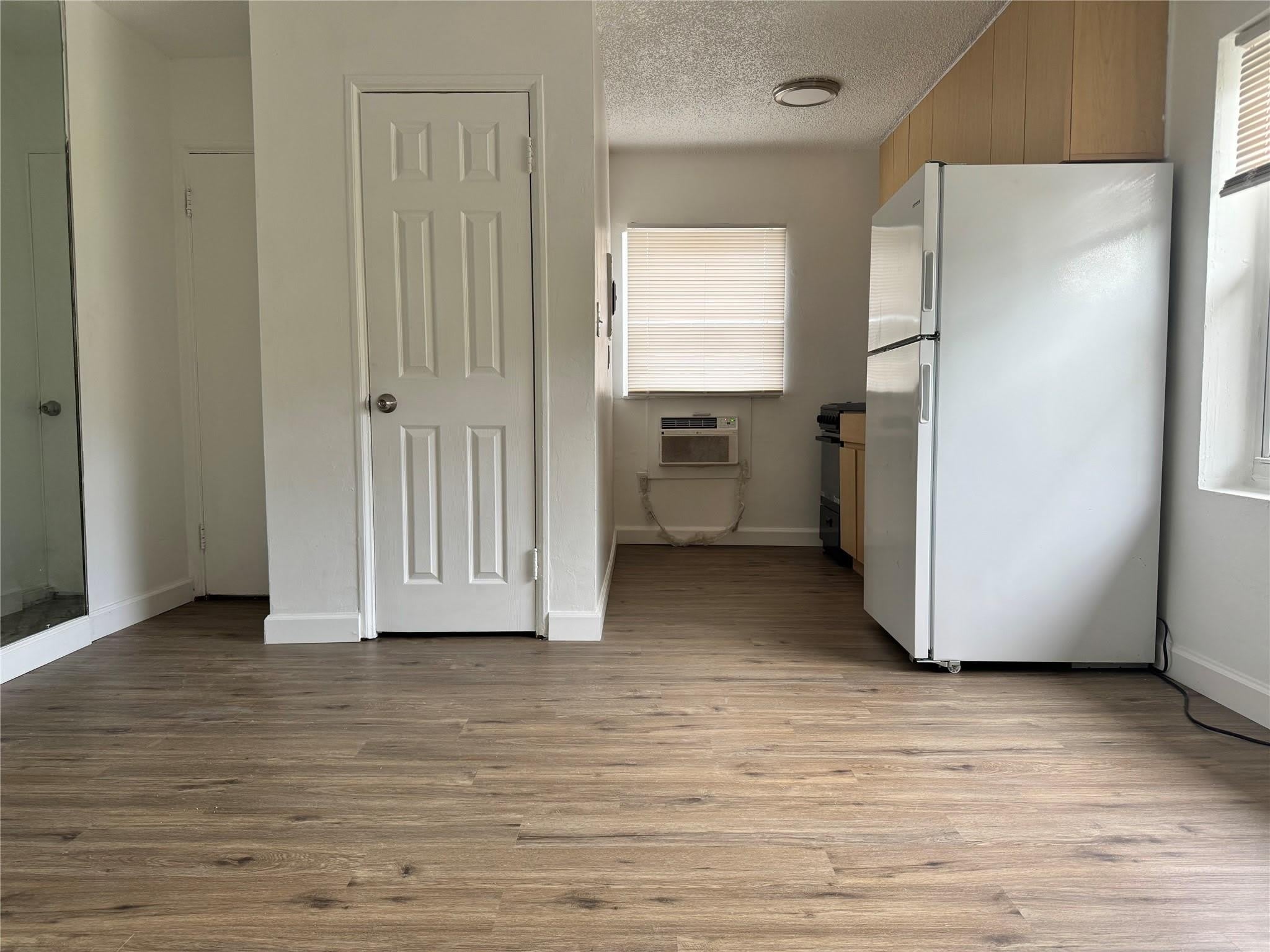 2037 Madison Street – photo 1