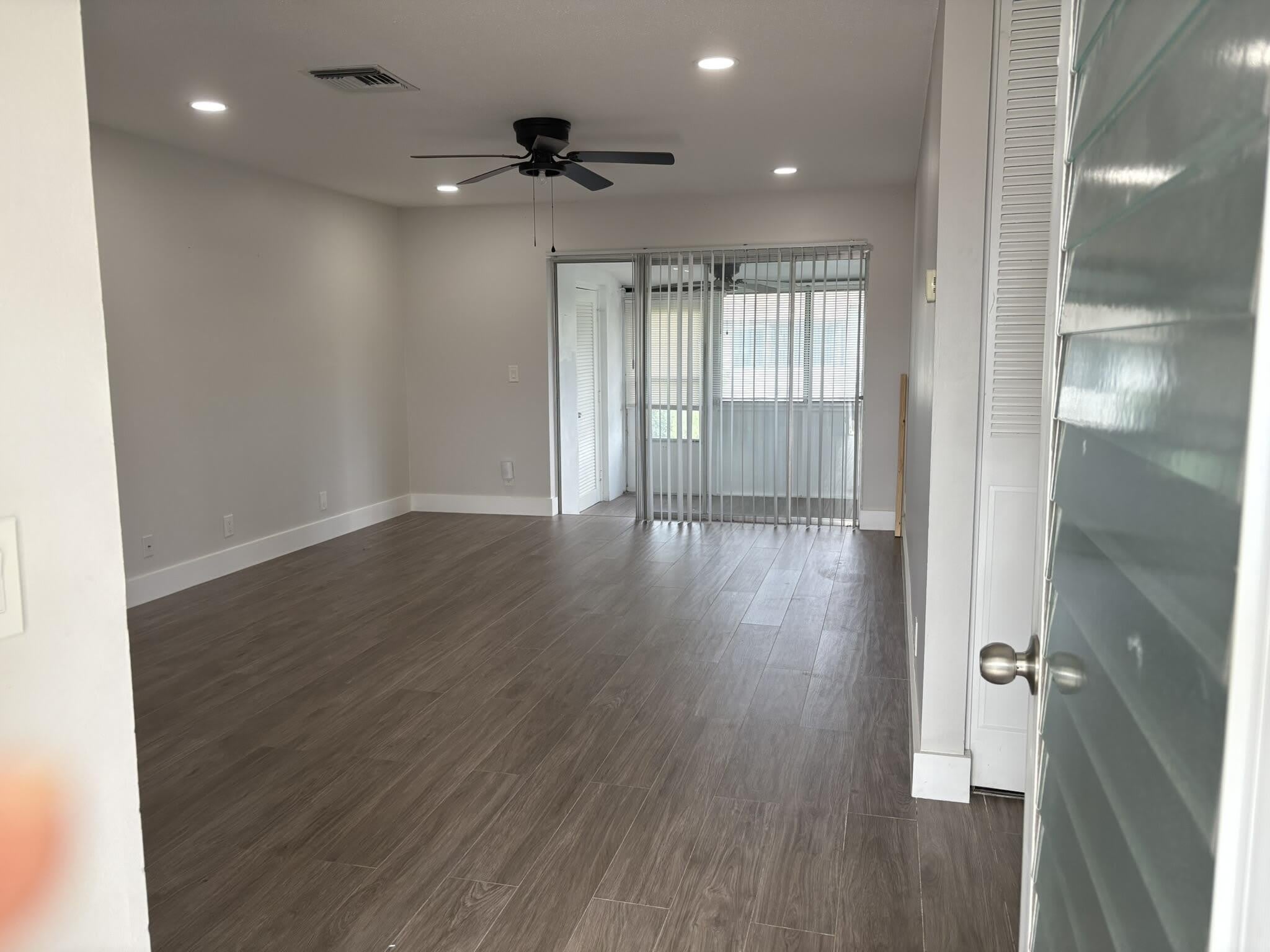 2930 Crosley Drive E – photo 4