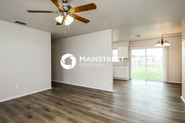 3810 High Street Northeast – photo 3
