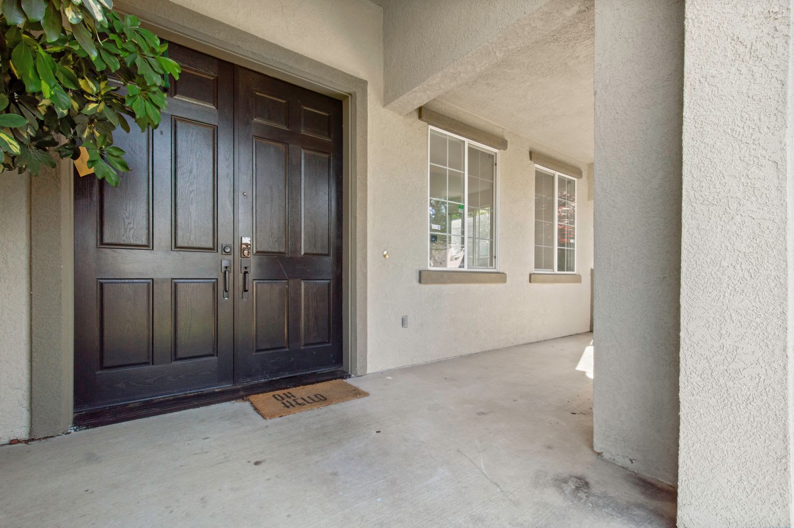 Grand 5-Bedroom Estate — Space, Style & Sophistication – photo 4