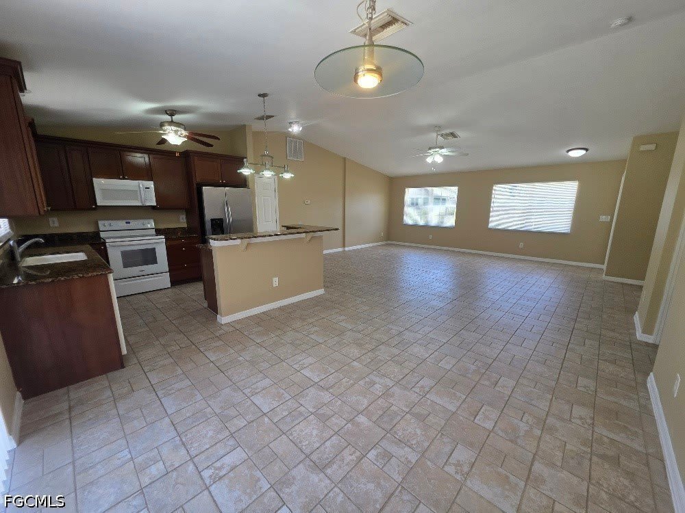 348 Rancho Avenue – photo 5