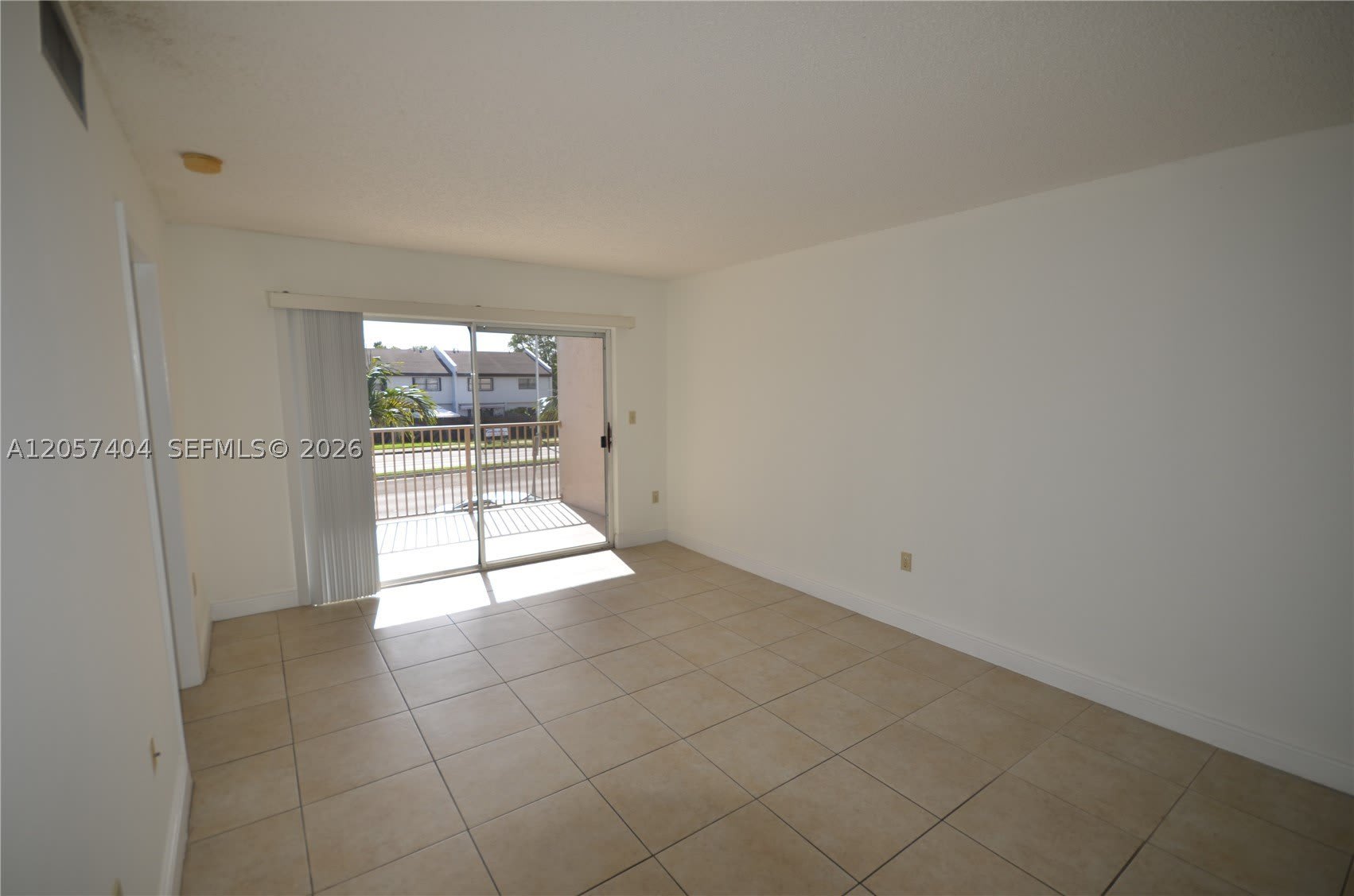 15201 SW 80th St – photo 4