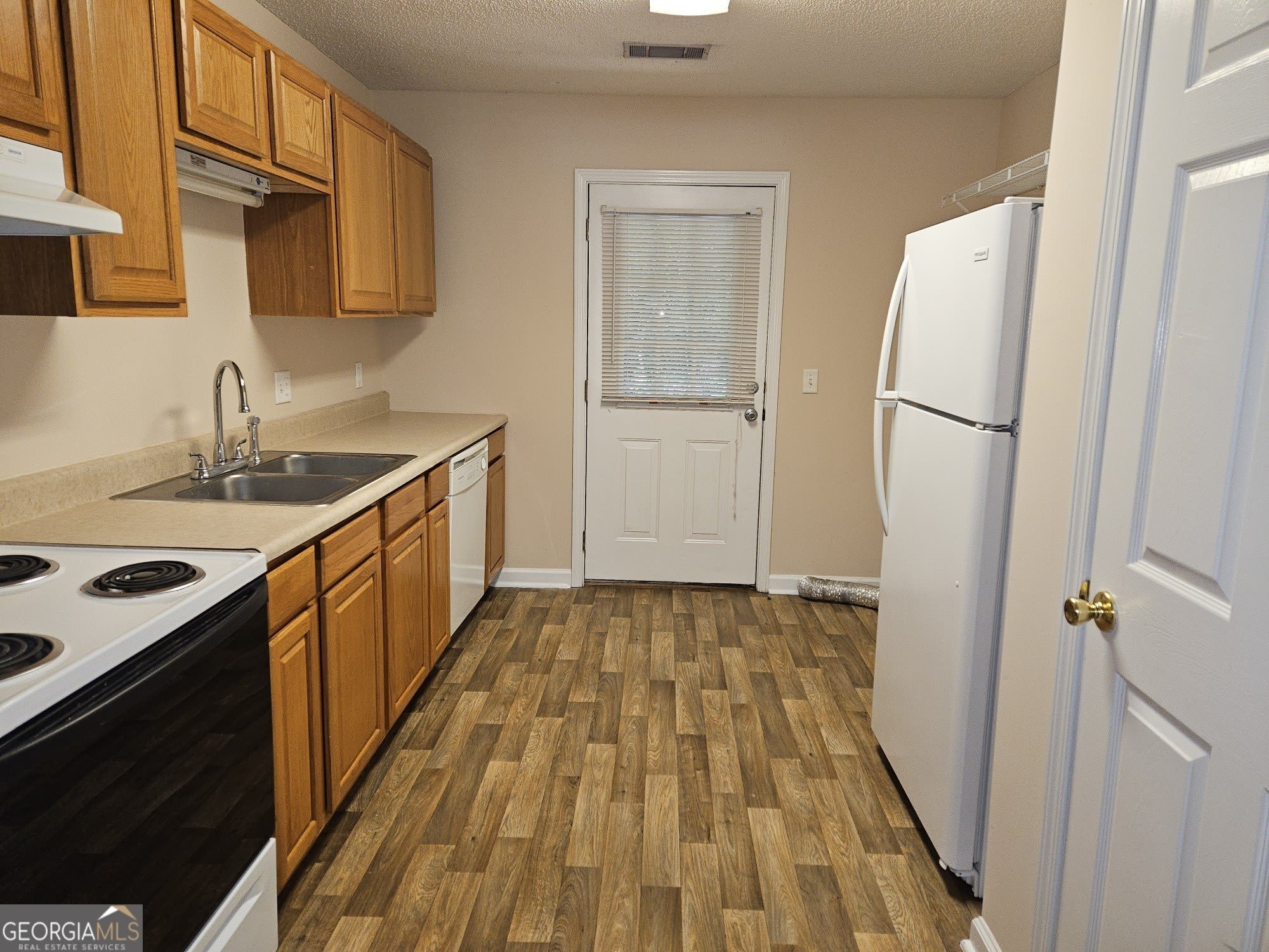 1210 Beaver Creek Drive – photo 4
