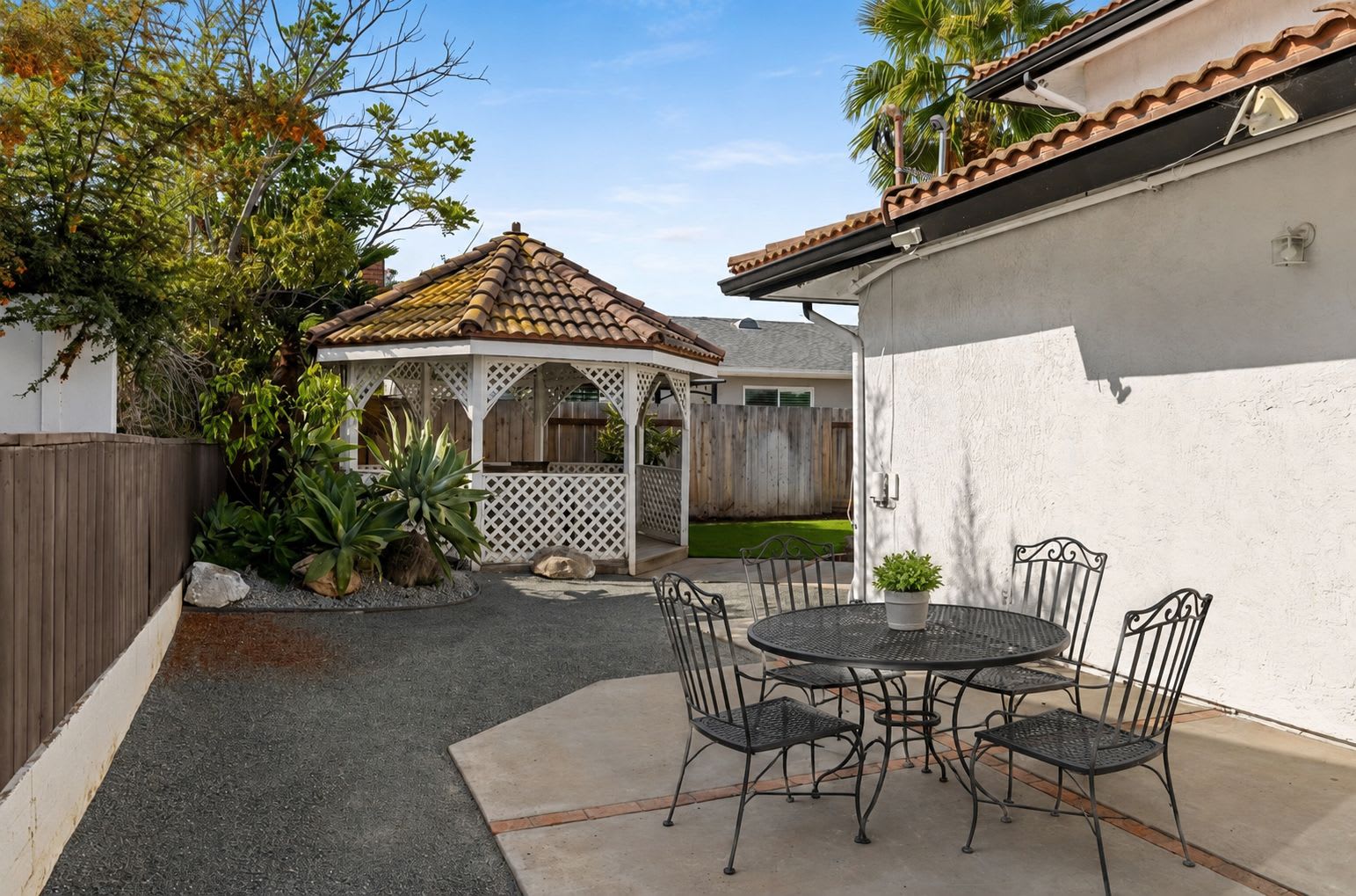 5117 Remington Road – photo 3
