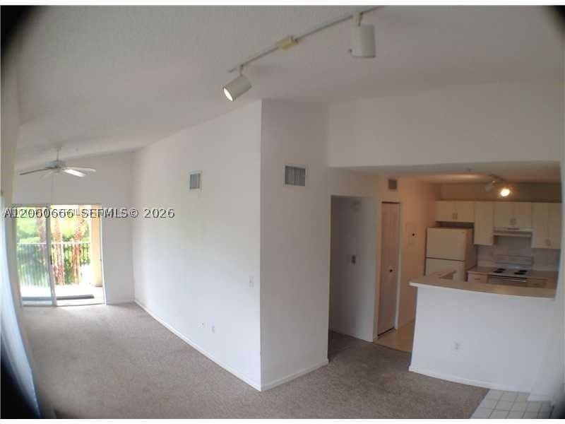 2031 Renaissance Blvd – photo 4