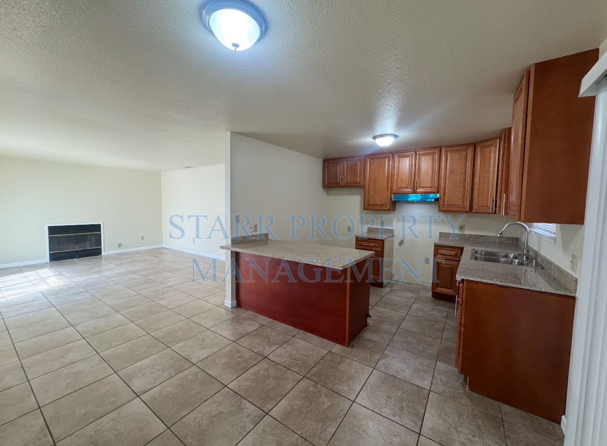 2006 S Stockton St – photo 5