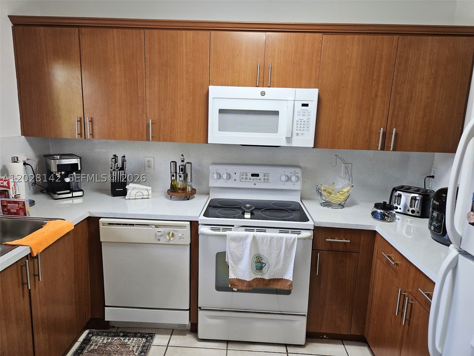 8394 SW 152nd Ave – photo 5