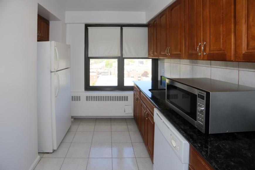 6118 Sheridan – photo 2