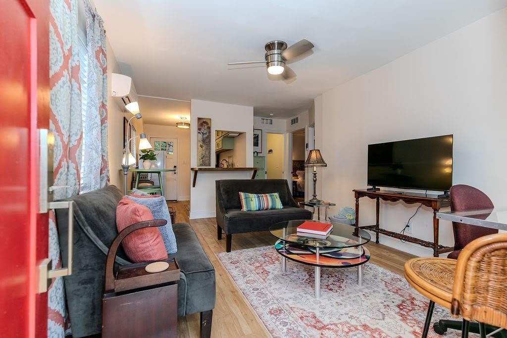 150 South Avenue SE – photo 4