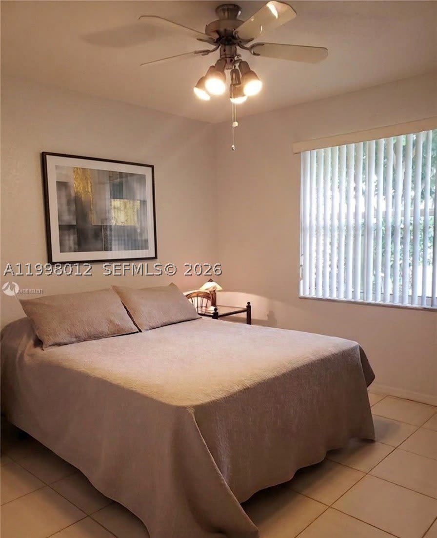 15989 SW 149th Ter – photo 2