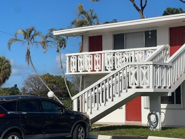 2020 Lake Osborne Drive – photo 2