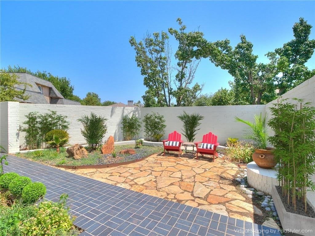 6233 Diane Drive – photo 5