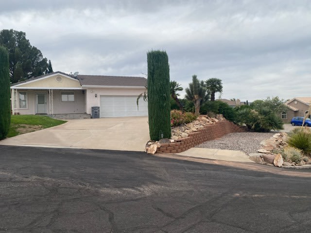 660 Vermillion Ave. – photo 2