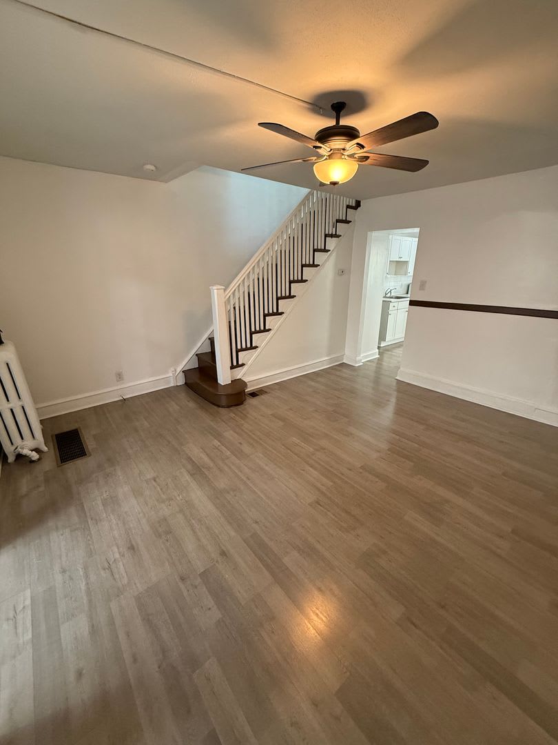 Modern 4 Bedroom Home Southwest Philadelphia – photo 5