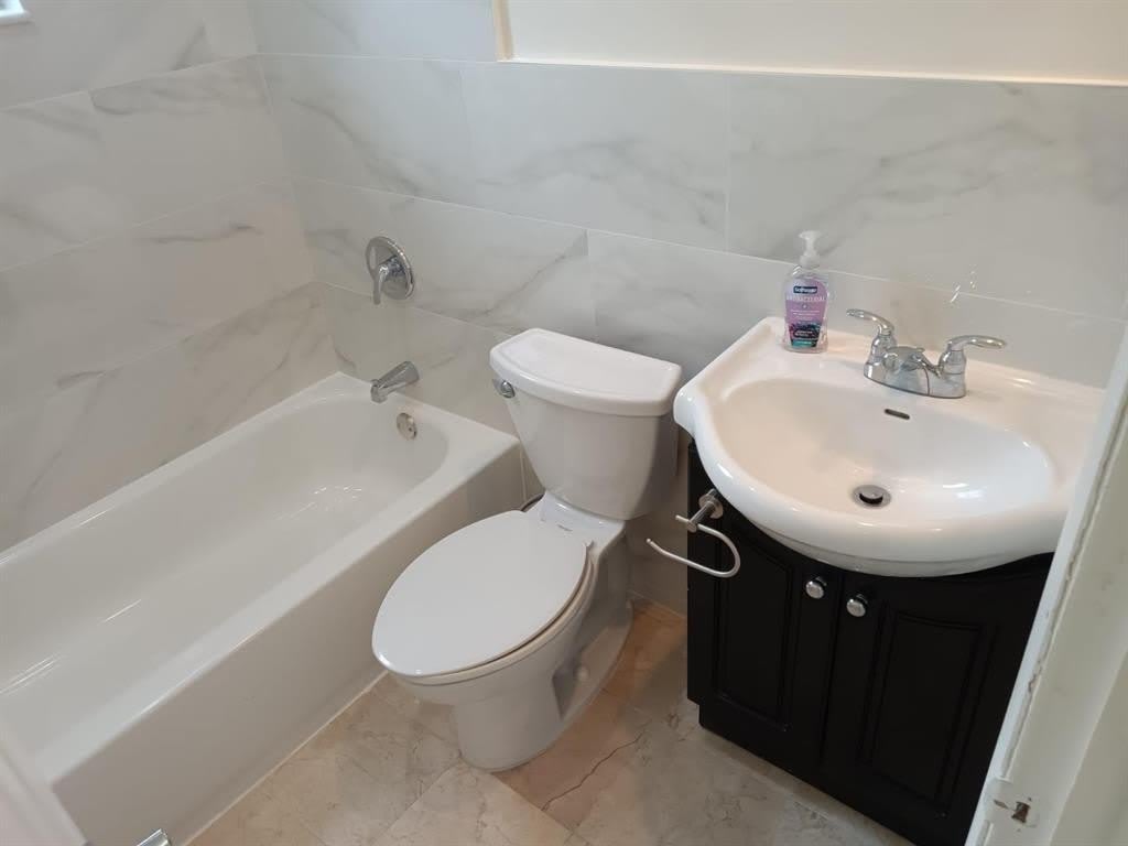 6300 SW 41ST Place – photo 5