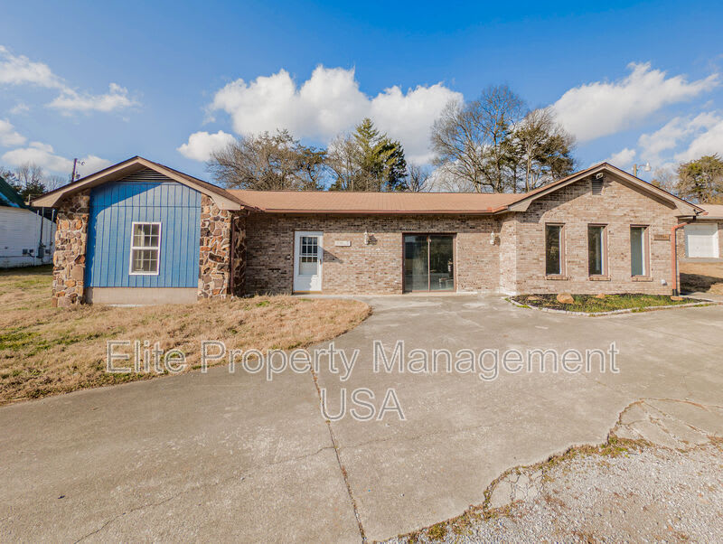3245 Highway 61 E – photo 1