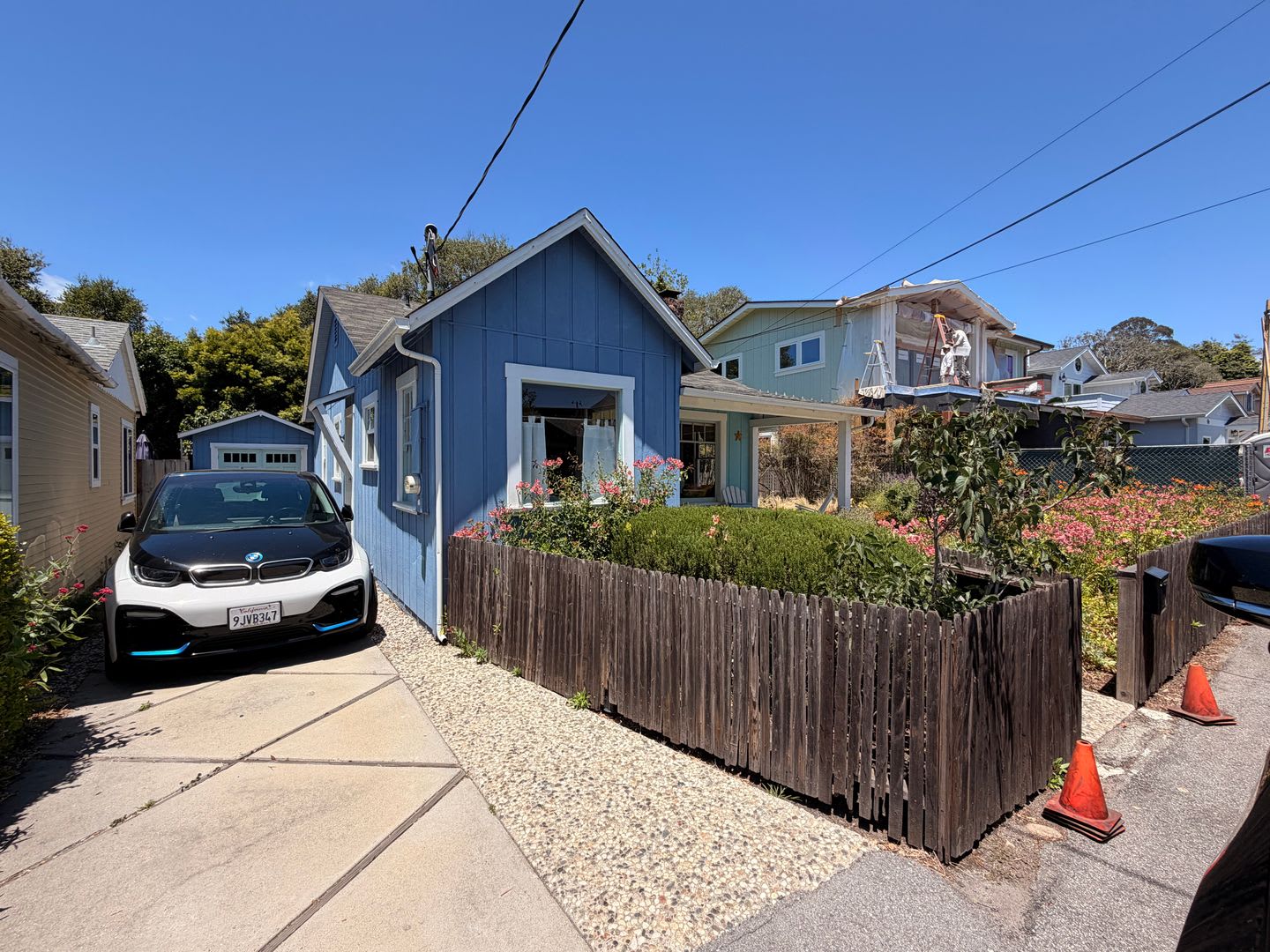Charming 2BR/1BA Beach Cottage – photo 2