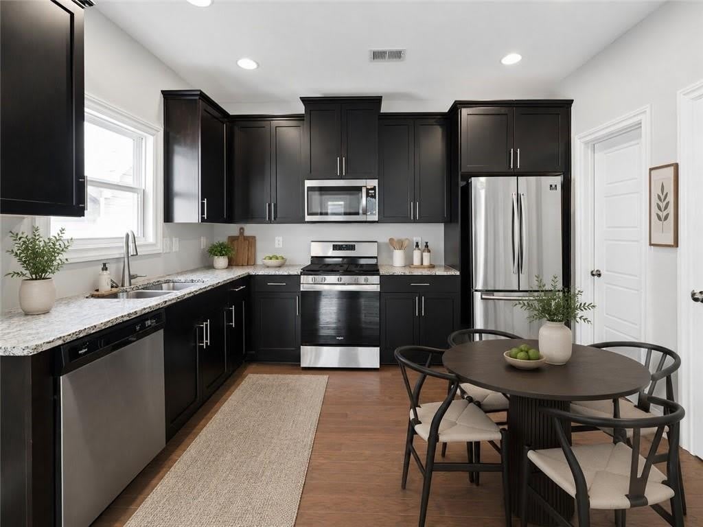 1821 Sanford Drive NW – photo 5