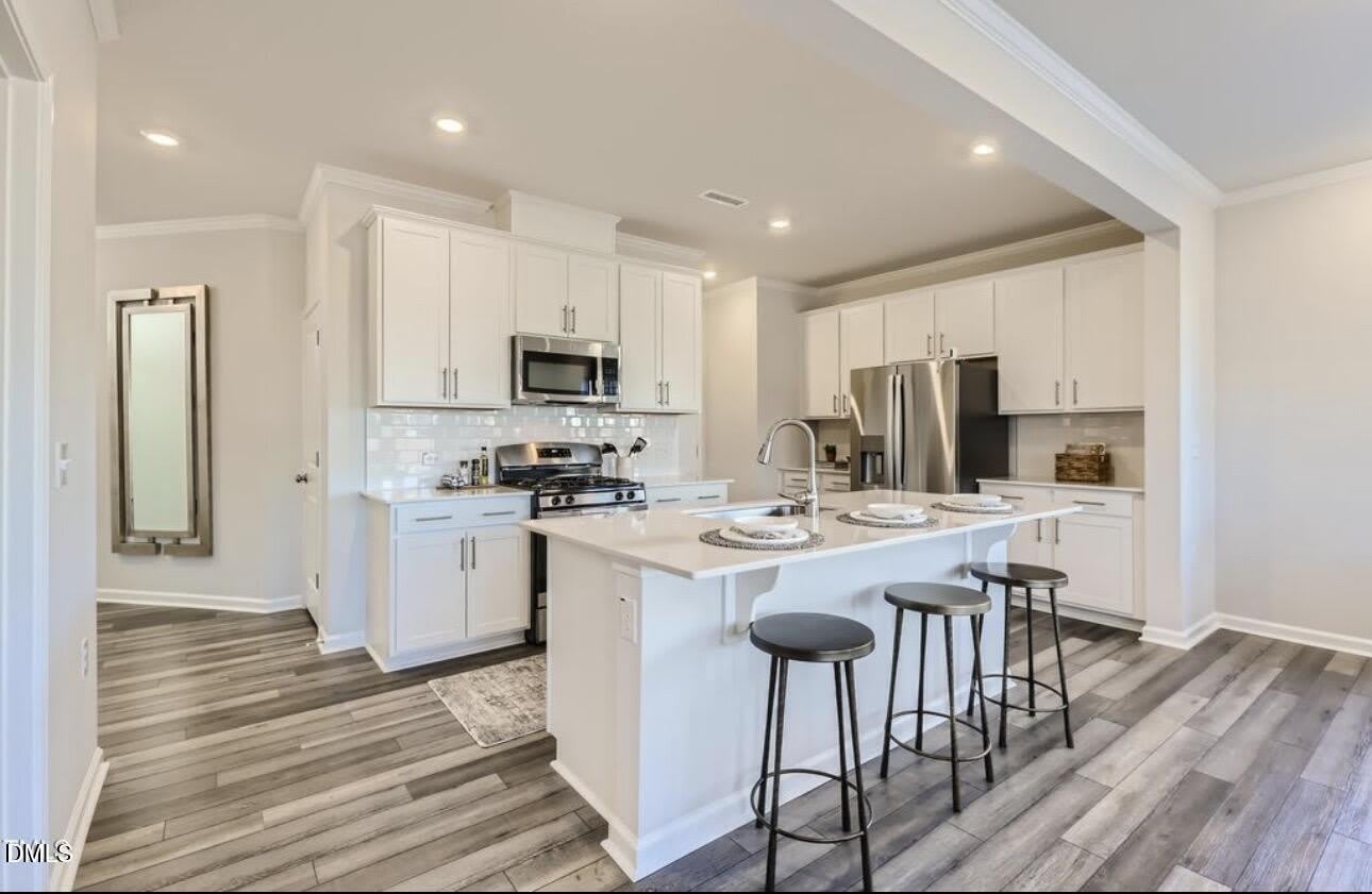 137 S Finley Landing Parkway – photo 2