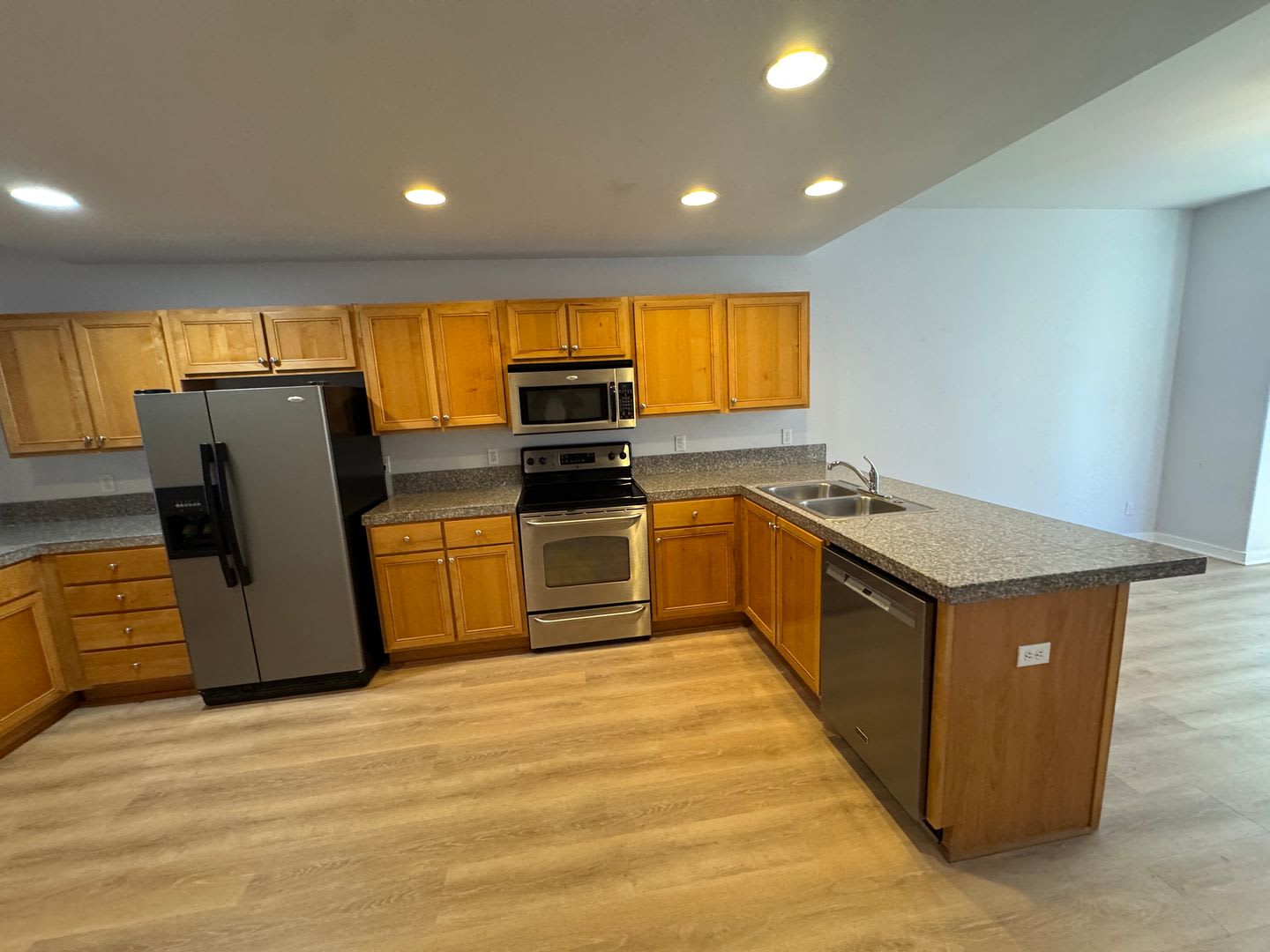 Townhome for Rent in South Beach! – photo 3