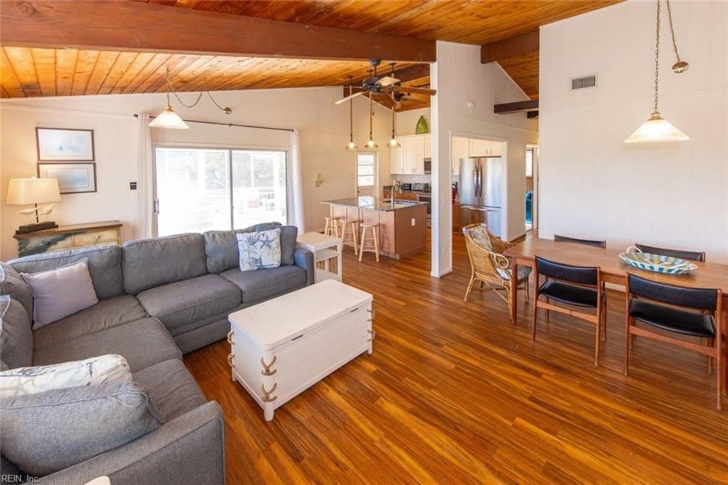 2305 Sandfiddler Road – photo 5