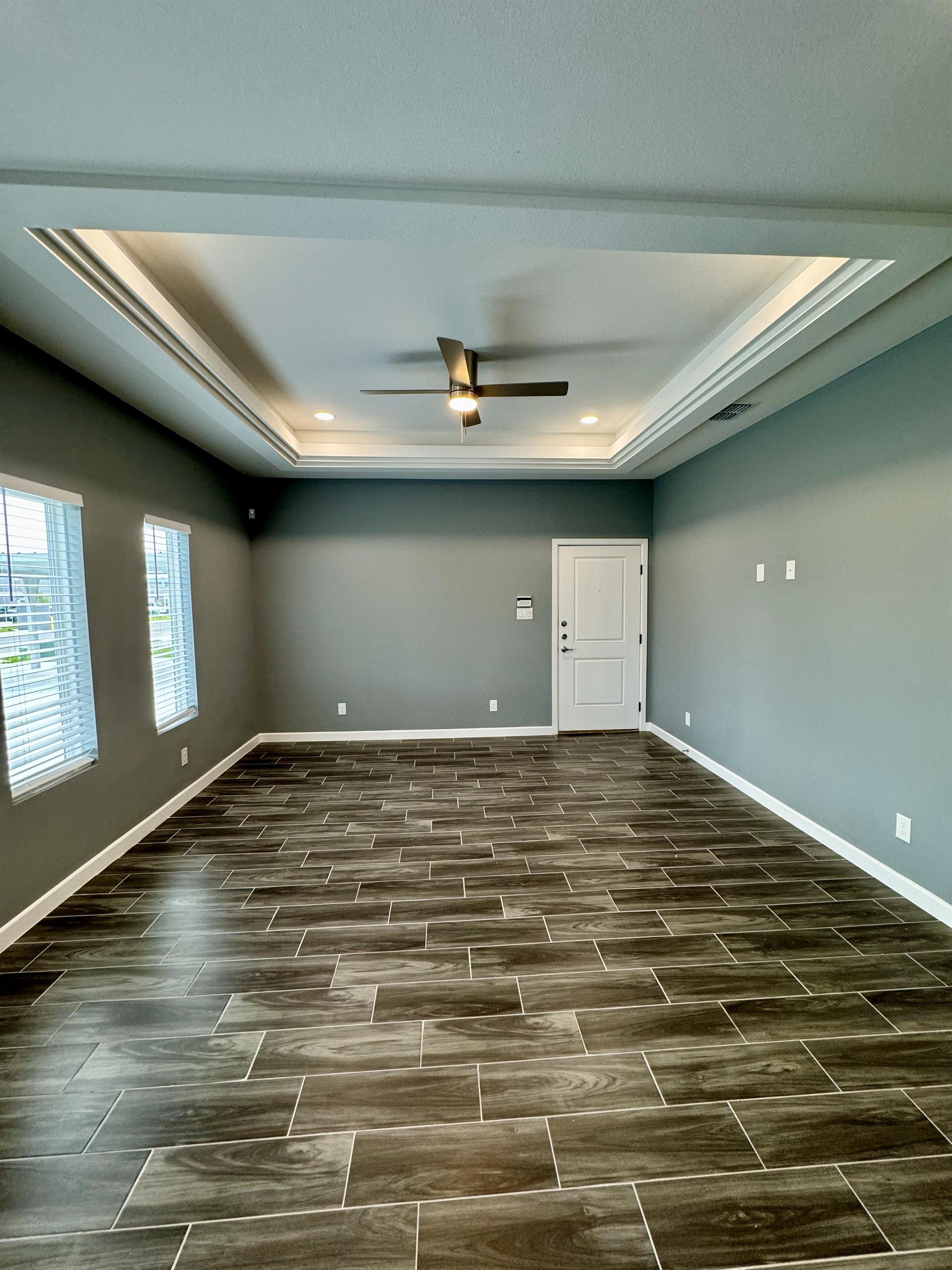 3004 West Driftwood Street – photo 3